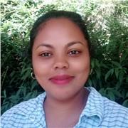 Passionnée d'informatique, je souhaite partager mes connaissances et expériences !